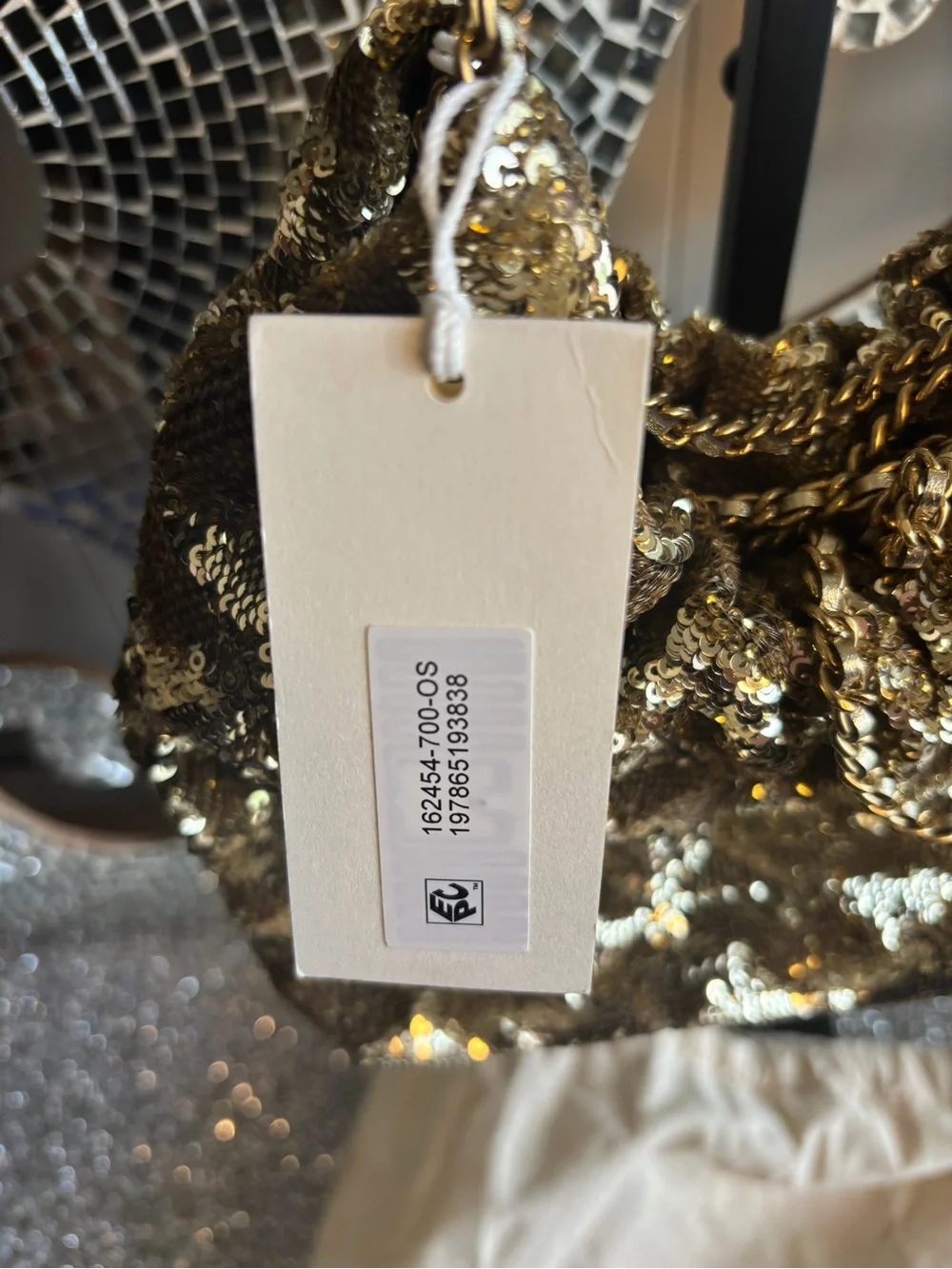 ⭐️Tory Burch Fleming Sequin Mini‎ Hobo 18kt Gold ⭐️